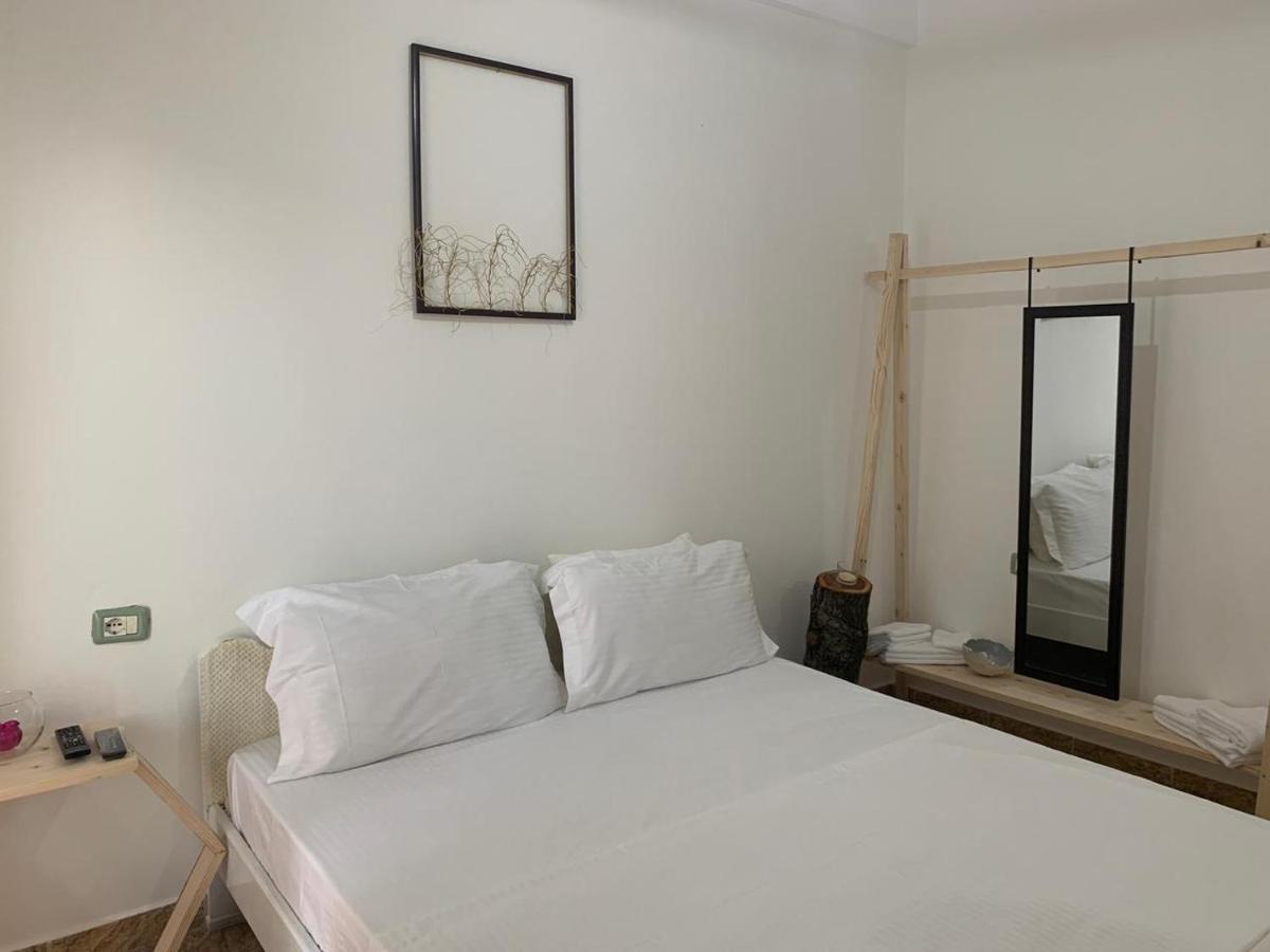 Kenza Apartments Sarandë Quarto foto