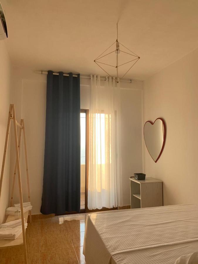 Kenza Apartments Sarandë Quarto foto
