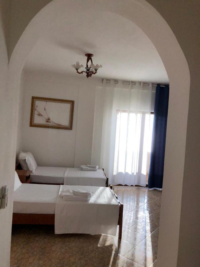 Kenza Apartments Sarandë Quarto foto