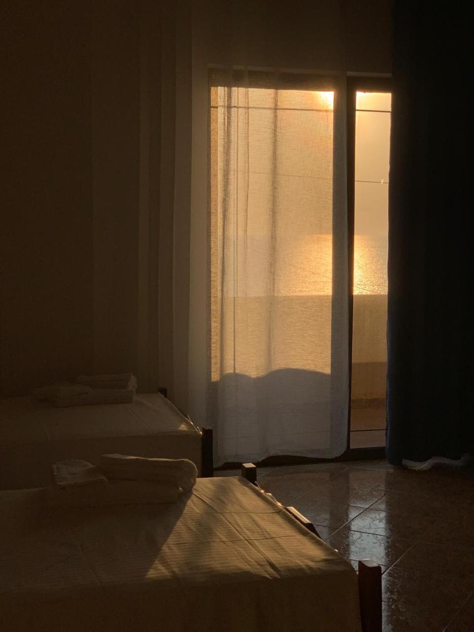Kenza Apartments Sarandë Quarto foto