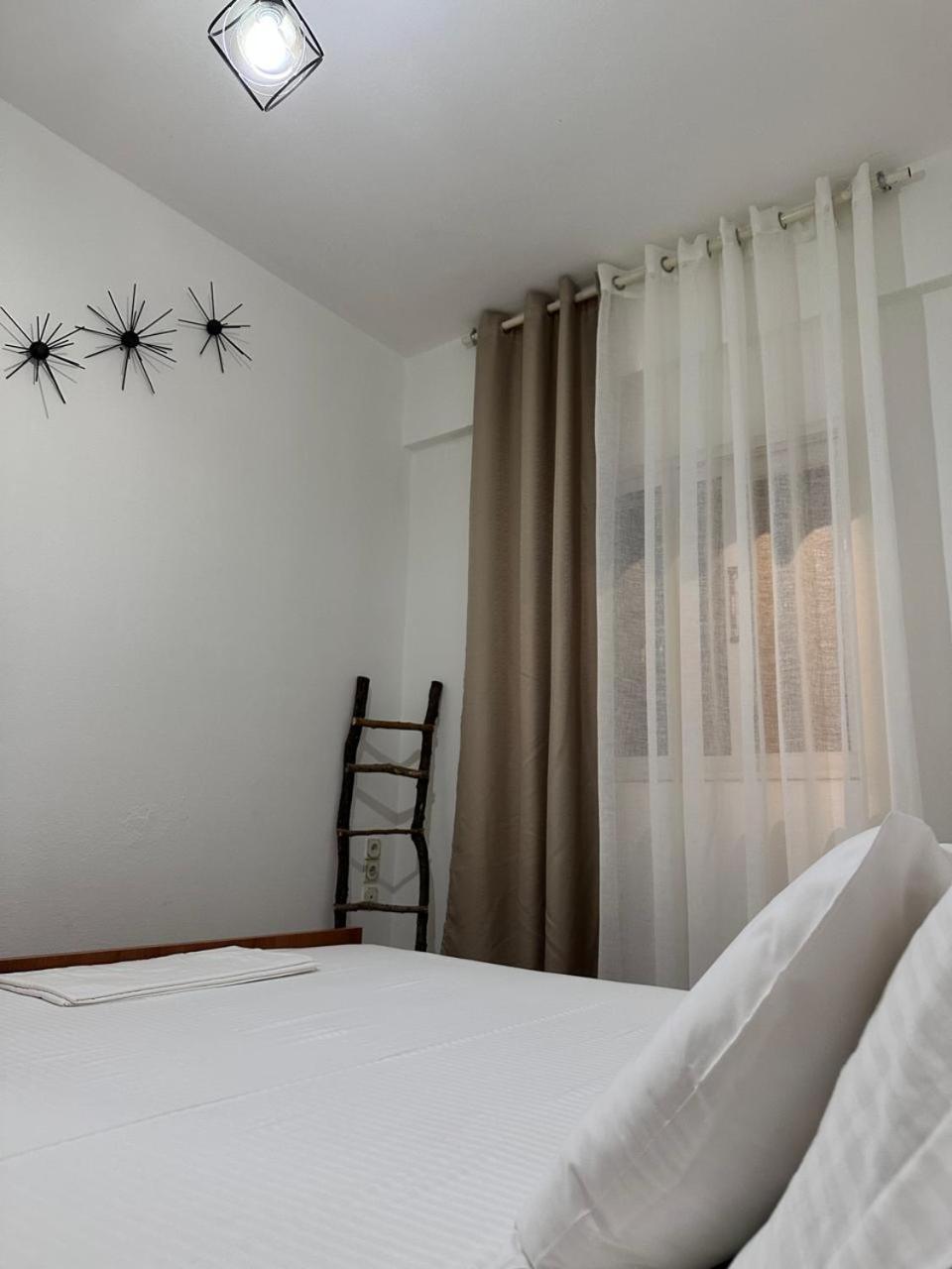 Kenza Apartments Sarandë Exterior foto